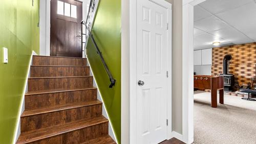2107 Ash Street, Creston, BC - Indoor Photo Showing Other Room