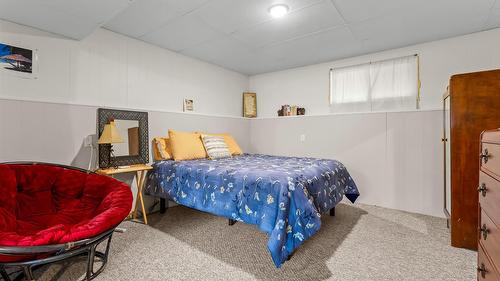 2107 Ash Street, Creston, BC - Indoor Photo Showing Bedroom