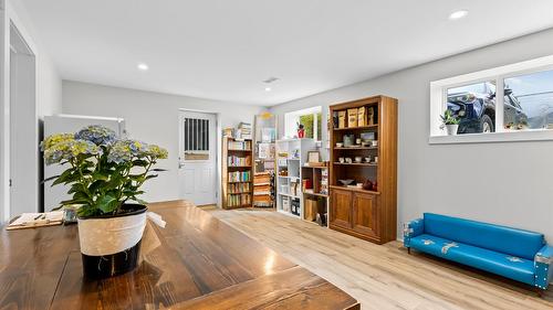 2107 Ash Street, Creston, BC - Indoor