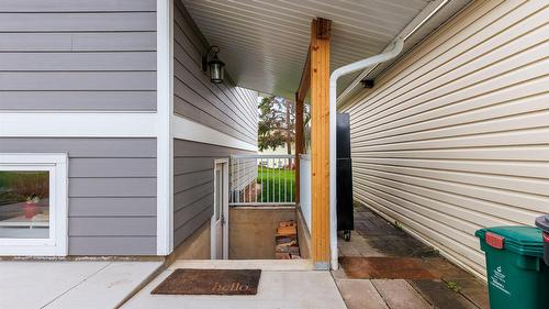 2107 Ash Street, Creston, BC - Outdoor With Exterior