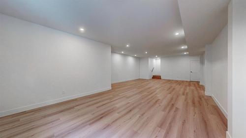 427 Wildstone Close, Cranbrook, BC - Indoor Photo Showing Other Room