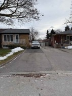 60 Pynford Crescent  Toronto, ON M3A 1W8