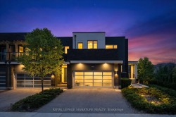 19-3042 Creekshore Common Oakville, ON L6M 0Y6