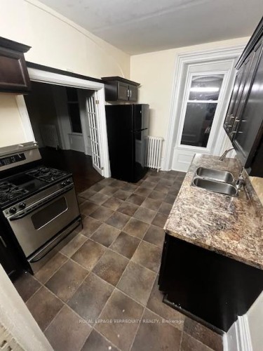 51 Nassau Street, Oshawa, ON - Indoor Photo Showing Kitchen With Double Sink