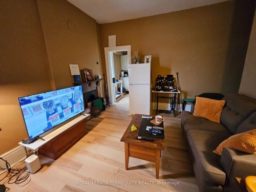 51 Nassau Street, Oshawa, ON - Indoor