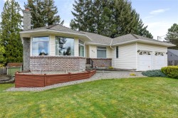 629 Dogwood Rd Qualicum Beach, BC V9K 1A9