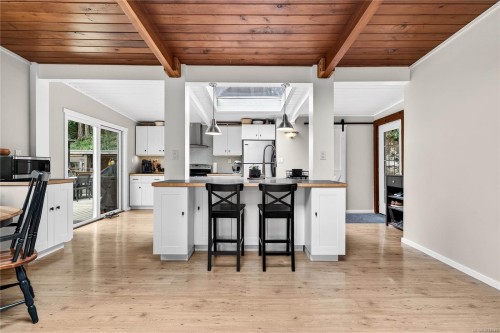 1465 North End Rd, Salt Spring, BC 