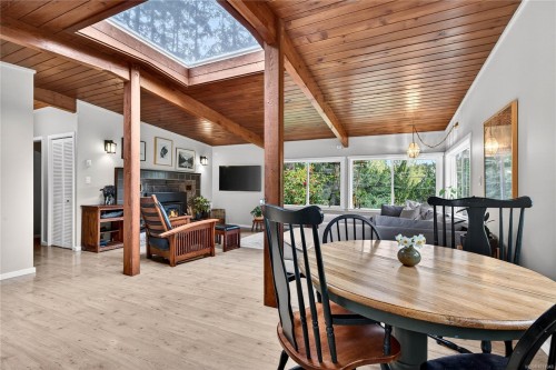 1465 North End Rd, Salt Spring, BC 