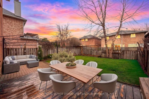 7147 Harding Crescent, Mississauga, ON - Outdoor With Deck Patio Veranda