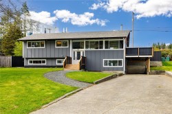 146 Coronation Cres Campbell River, BC V9W 3T6