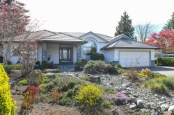 1513 Juniper Pl Comox, BC V9M 1A2
