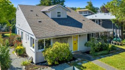 2624 Forbes St Victoria, BC V8R 4C1