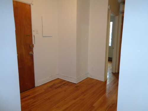 Mud Room - 3-6845 27E Avenue, Montréal (Rosemont/La Petite-Patrie), QC - Indoor Photo Showing Other Room