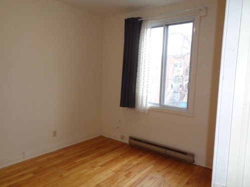 Bedroom - 3-6845 27E Avenue, Montréal (Rosemont/La Petite-Patrie), QC - Indoor Photo Showing Other Room