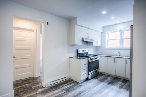 Cuisine - 6-4570 Av. Walkley, Montréal (Côte-Des-Neiges/Notre-Dame-De-Grâce), QC - Indoor Photo Showing Kitchen