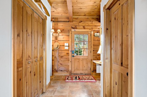 Hall d'entrée/Vestibule - 177 Rue Cachée, Mont-Tremblant, QC 