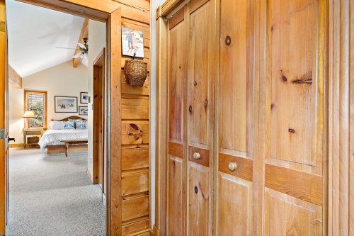 Hall d'entrée/Vestibule - 177 Rue Cachée, Mont-Tremblant, QC 