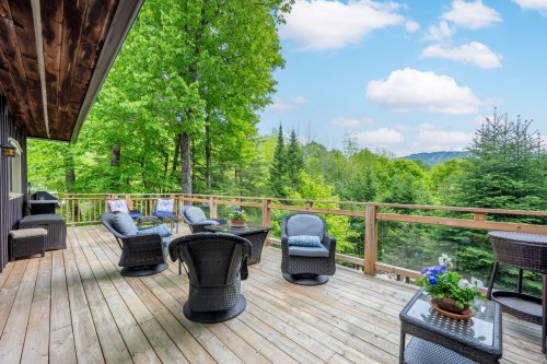 Balcon - 177 Rue Cachée, Mont-Tremblant, QC 