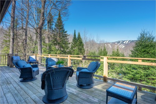 Balcon - 177 Rue Cachée, Mont-Tremblant, QC 