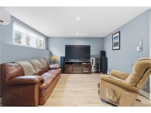 187 Runnymeade Rd, Riverview, NB 