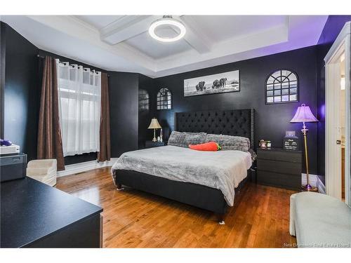 11 Mitchell Wayne, Fredericton, NB 