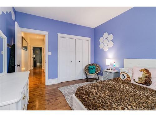 11 Mitchell Wayne, Fredericton, NB 