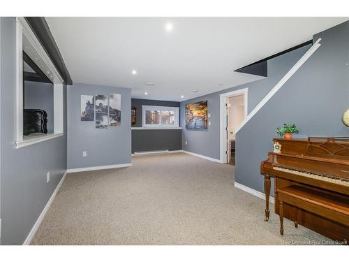 11 Mitchell Wayne, Fredericton, NB 