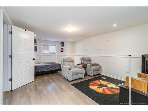 11 Mitchell Wayne, Fredericton, NB 