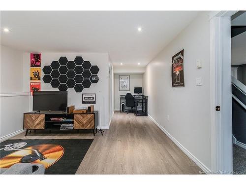 11 Mitchell Wayne, Fredericton, NB 