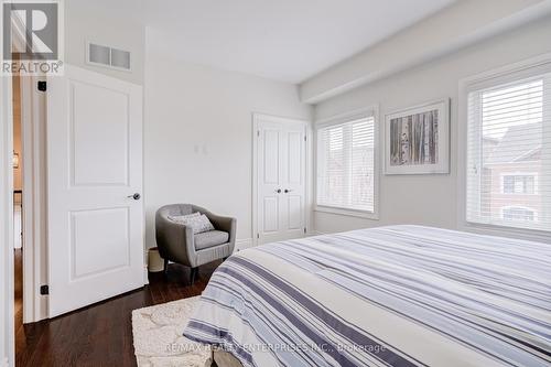 1842 Pagehurst Avenue, Mississauga, ON - Indoor Photo Showing Bedroom