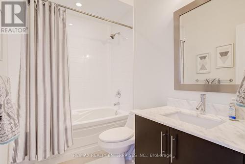 1842 Pagehurst Avenue, Mississauga, ON - Indoor Photo Showing Bathroom