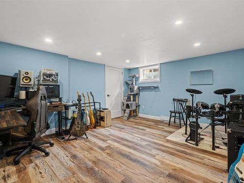 3 Scotsburn Avenue, Dartmouth, NS 