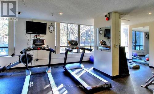 402 - 7601 Bathurst Street, Vaughan, ON - Indoor Photo Showing Gym Room