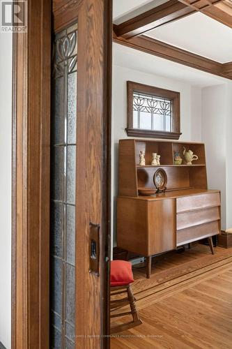 93 Houghton Avenue S, Hamilton, ON - Indoor Photo Showing Other Room