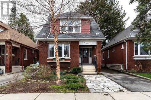 93 Houghton Avenue S, Hamilton, ON - Outdoor With Facade