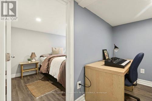 93 Houghton Avenue S, Hamilton, ON - Indoor Photo Showing Office