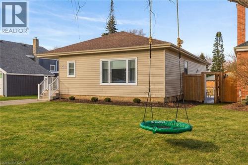 258 SANATORIUM Road  Hamilton, ON L9C 1Z9