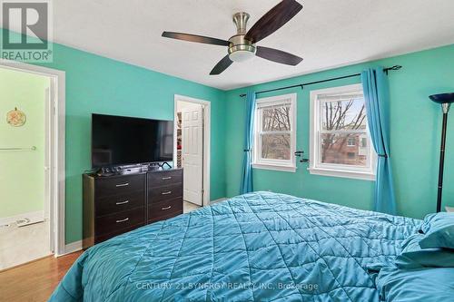 41 Hunterswood Crescent, Ottawa, ON - Indoor Photo Showing Bedroom