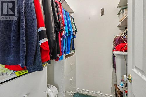 41 Hunterswood Crescent, Ottawa, ON - Indoor With Storage