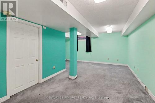 41 Hunterswood Crescent, Ottawa, ON - Indoor Photo Showing Other Room