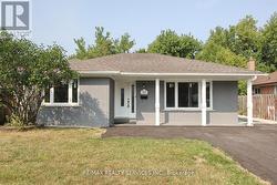 32 SANFORD CRESCENT Brampton, ON L6X 2C3