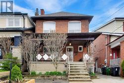 192 WESTMOUNT AVENUE Toronto, ON M6E 3M8