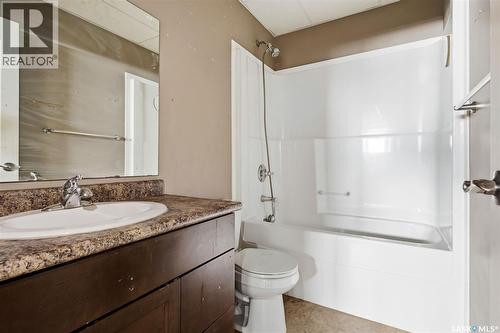 5414 Mitchinson Way, Regina, SK - Indoor Photo Showing Bathroom
