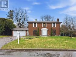 68 BEAVER RIDGE  Ottawa, ON K2E 6E4