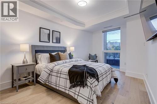 2060 Lakeshore Road Unit# 308, Burlington, ON - Indoor Photo Showing Bedroom