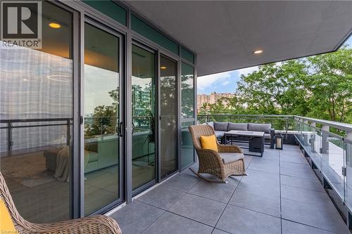 2060 Lakeshore Road Unit# 308, Burlington, ON - Outdoor With Exterior