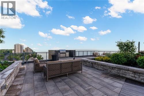 2060 Lakeshore Road Unit# 308, Burlington, ON - Outdoor With View