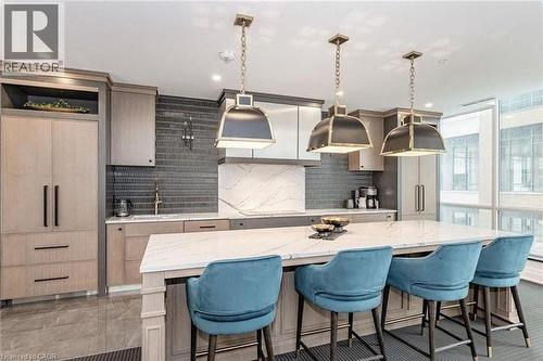 2060 Lakeshore Road Unit# 308, Burlington, ON - Indoor