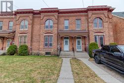 944 5TH AVENUE E Owen Sound, ON N4K 2S2