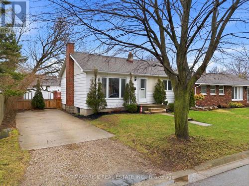 181 Picton Street W, Goderich (Goderich (Town)), ON - Outdoor With Facade